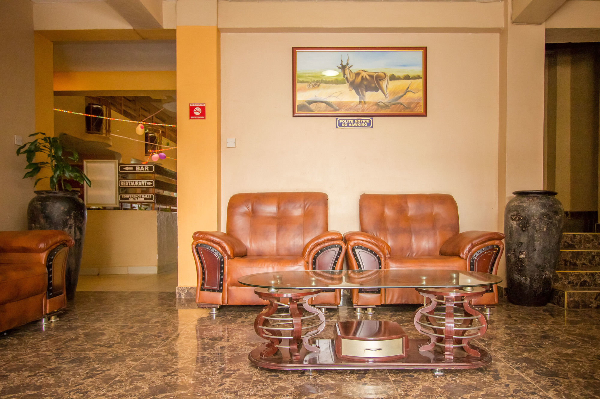 Eland Safari Hotel Nyeri Exterior foto